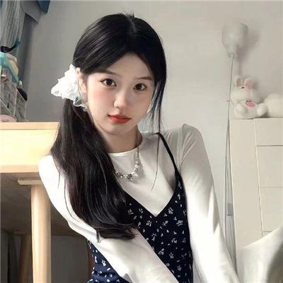 爱上老板的女儿